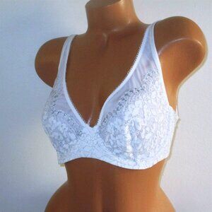 34DDD VICTORIA SECRET Unlined Uplift Demi Bra Silver Shine Coconut White Lace